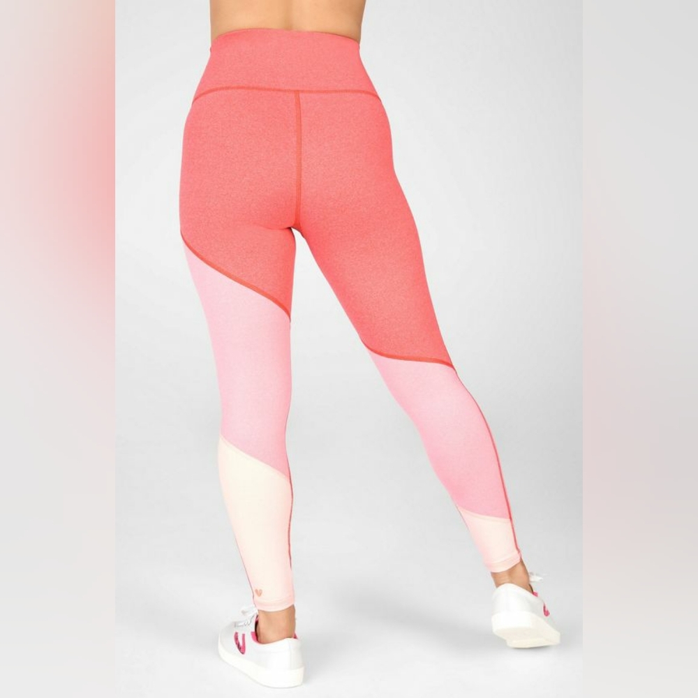 Pink colorblock leggings